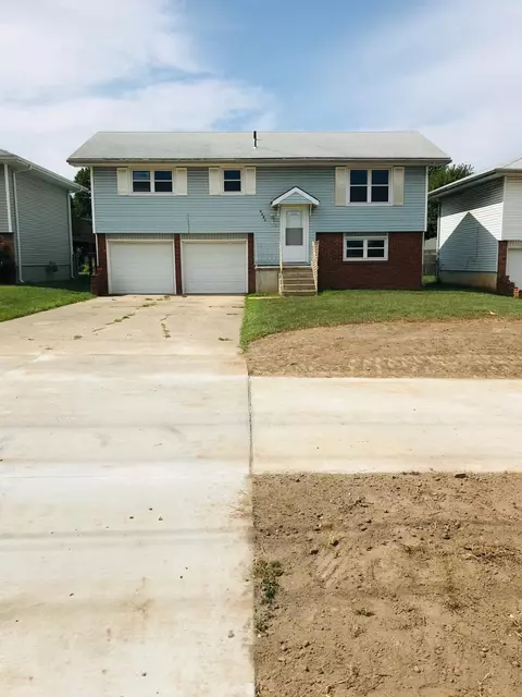 2731 S Fremont Ave, Springfield, MO 65804 photo 1