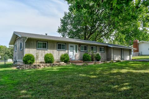 3053 E Gasconade St, Springfield, MO 65804 photo 1