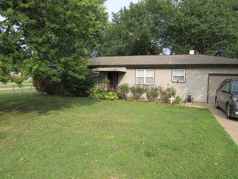 900 S Tyler St, Aurora, MO 65605 photo 1