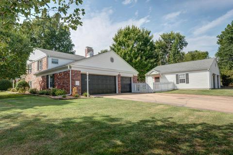 3451 E Whitehall Dr, Springfield, MO 65809 photo 1