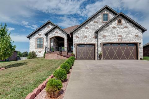 1605 N Oakfair Pl, Springfield, MO 65802 photo 1
