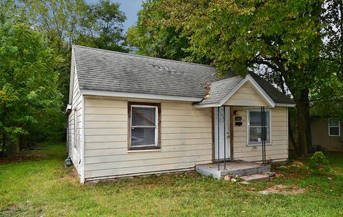2075 N Grace Ave, Springfield, MO 65803 photo 1