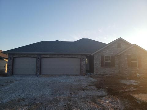 5678 W Pine St, Springfield, MO 65802 photo 1