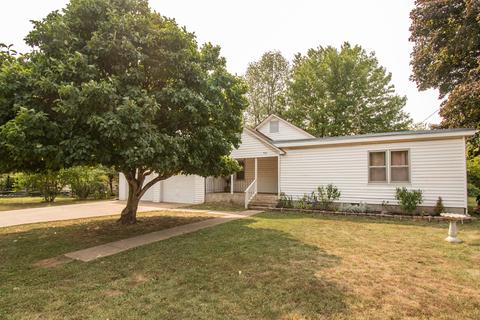 506 4th St, Purdy, MO 65734 photo 1