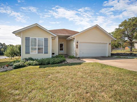 809 N 41st St, Nixa, MO 65714 photo 1
