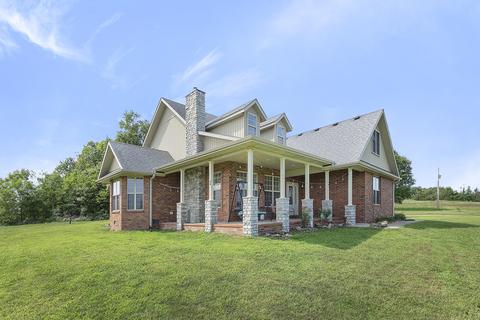 1146 E Dade 186, Ash Grove, MO 65604 photo 1