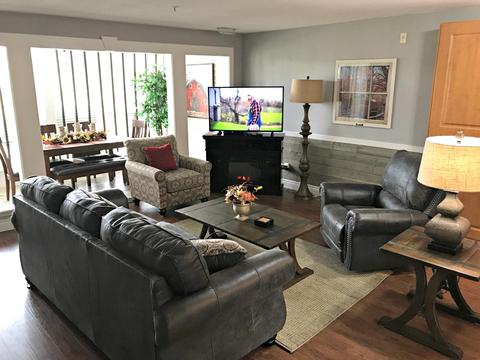 200 Golf View Dr #B 3, Branson, MO 65616 photo 1