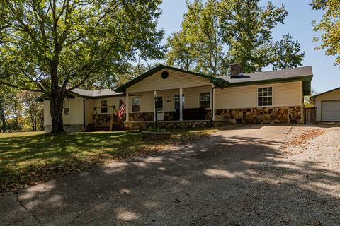 148 Black Hawk Rd, Forsyth, MO 65653 photo 1