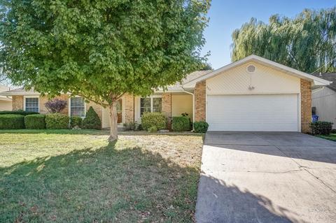 544 E Lasalle St, Springfield, MO 65807 photo 1