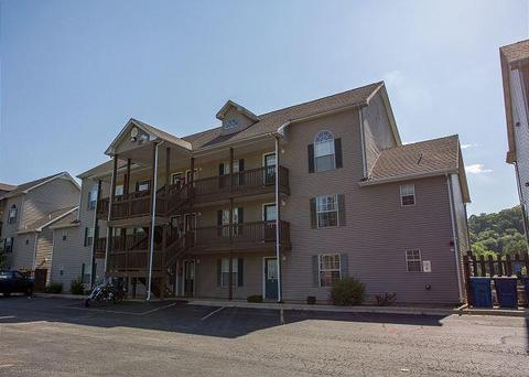 690 Fall Creek Dr #4, Branson, MO 65616 photo 1