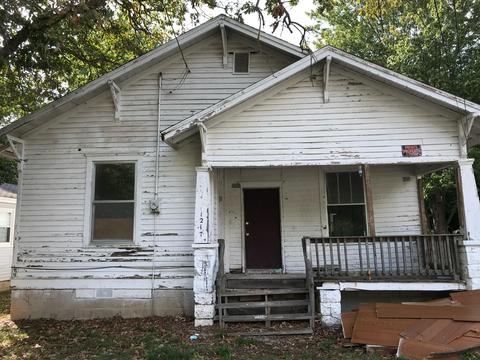 1217 N Davies Ave, Springfield, MO 65802 photo 1