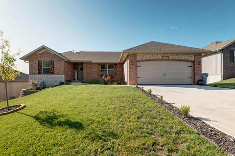 1058 E Lakota St, Nixa, MO 65714 photo 1