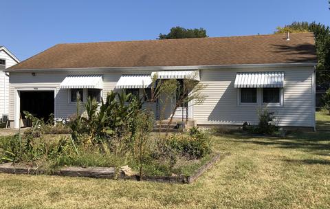 1832 S Pickwick Ave, Springfield, MO 65804 photo 1