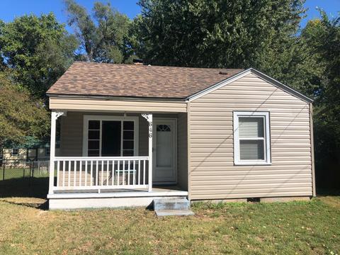 646 S Forest Ave, Springfield, MO 65802 photo 1