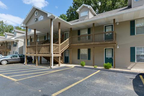 430 Fall Creek Dr #4, Branson, MO 65616 photo 1