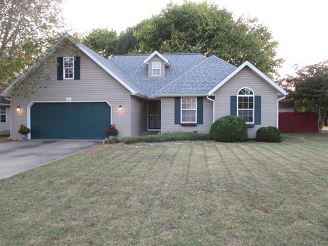 1671 S Burks Ave, Springfield, MO 65807 photo 1