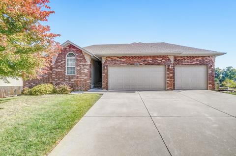 704 E Windmill Dr, Ozark, MO 65721 photo 1