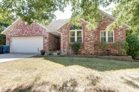 3642 W El Castile St, Springfield, MO 65807 photo 1