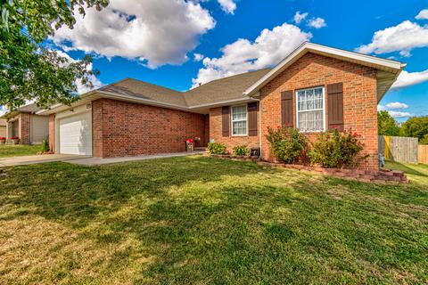 1929 E Overland Dr, Ozark, MO 65721 photo 1