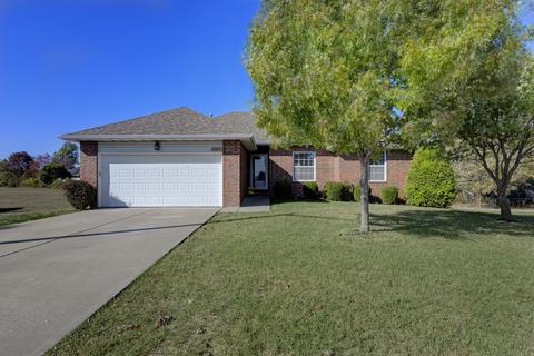 2821 W Cover Dr, Ozark, MO 65721 photo 1