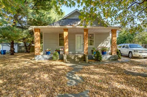 552 N Main St, Republic, MO 65738 photo 1