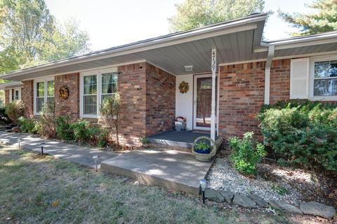 4739 S Crescent Ave, Springfield, MO 65804 photo 1