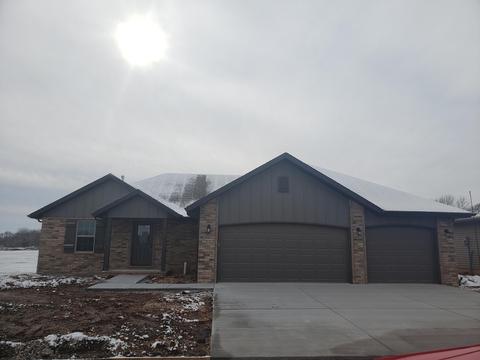 5664 W Pine St, Springfield, MO 65802 photo 1