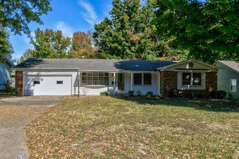 3068 S Greenbriar Ave, Springfield, MO 65804 photo 1