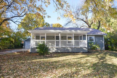 617 W Ildereen St, Springfield, MO 65807 photo 1
