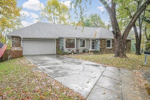 4658 S Roubidoux Pl, Springfield, MO 65804 photo 1
