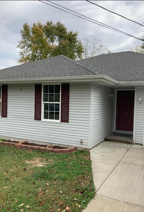 2072 N Hoffman Ave, Springfield, MO 65803 photo 1