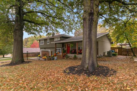 3215 S Bellhurst Ave, Springfield, MO 65804 photo 1