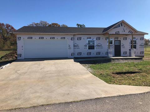602 Kenny St, Ava, MO 65608 photo 1