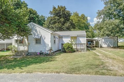 224 E Olive St, Mount Vernon, MO 65712 photo 1