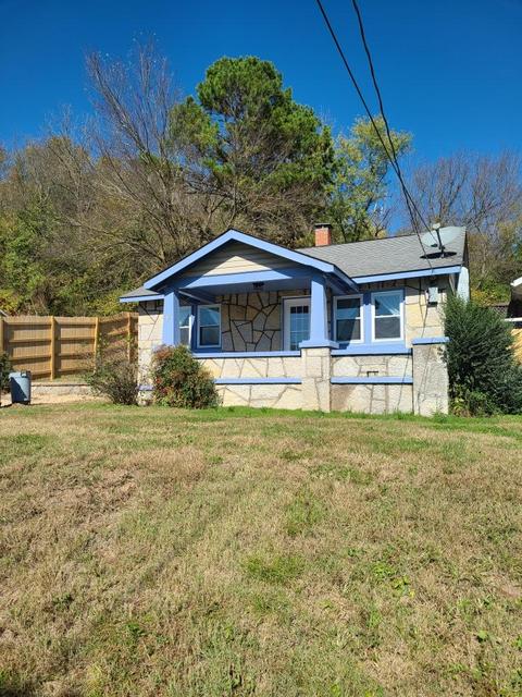 512 3rd St, Anderson, MO 64831 photo 1