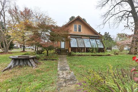 202 E 3rd St, Mountain View, MO 65548 photo 1