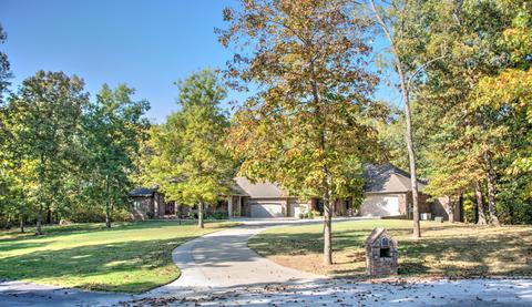 2550 W Fox Fire Ct, Nixa, MO 65714 photo 1