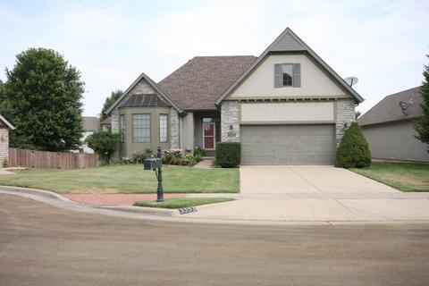 3553 E Delmar St, Springfield, MO 65809 photo 1