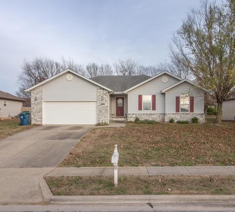 1580 S Timbercreek Ave, Springfield, MO 65807 photo 1