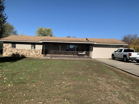 2525 W Heritage Dr, Ozark, MO 65721 photo 1