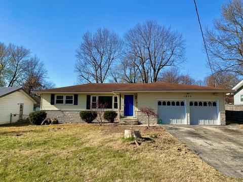 1955 S Linden Ave, Springfield, MO 65804 photo 1