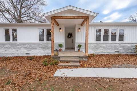 850 W Riverside St, Springfield, MO 65807 photo 1