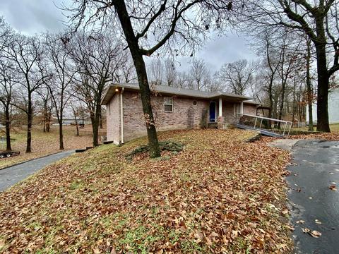 213 Crestview Dr, Seneca, MO 64865 photo 1