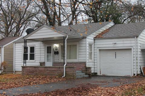 1027 S Crutcher Ave, Springfield, MO 65804 photo 1