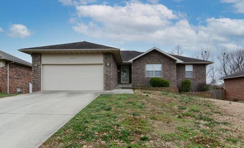 3868 W Parkridge Cir, Springfield, MO 65802 photo 1