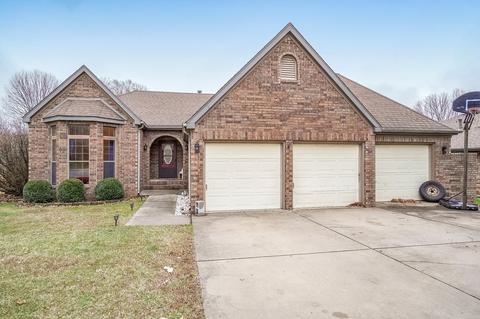 212 S Peach Tree Ln, Republic, MO 65738 photo 1