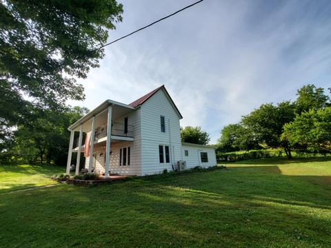 522 Huffaker, Anderson, MO 64831 photo 1