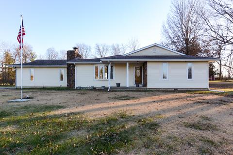 2702 E Charolais St, Springfield, MO 65803 photo 1