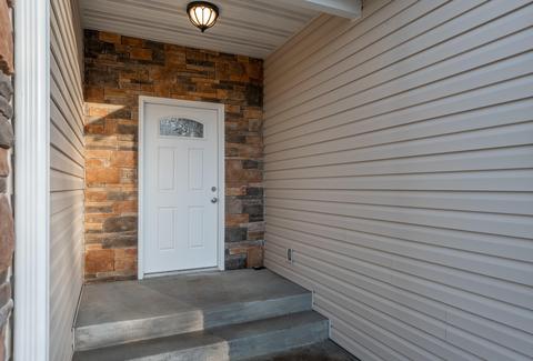 141 Shiloh St, Branson, MO 65616 photo 1