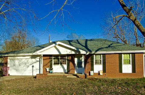 4528 S Graystone Ct, Springfield, MO 65804 photo 1